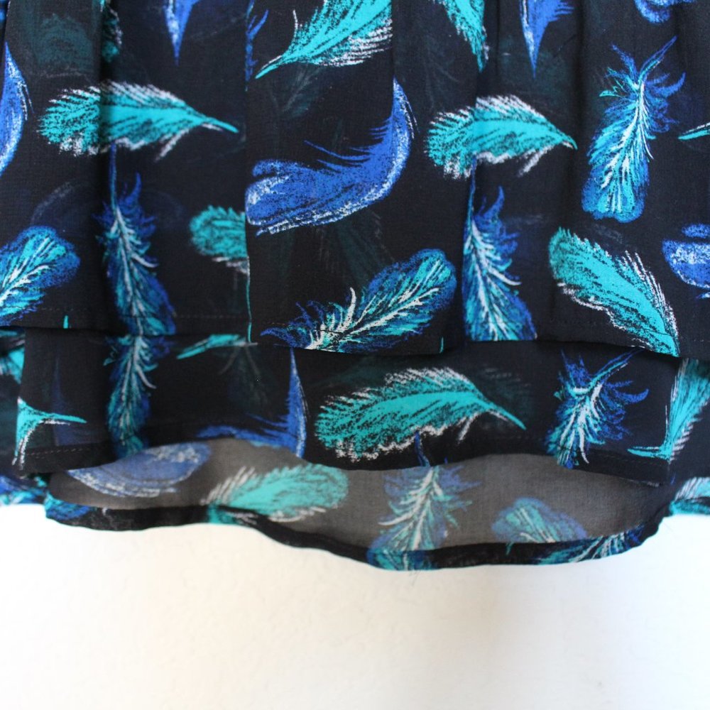 Kira | Sheer Feather Print Ruffle Tank Top | Black/Blue | Pacsun - Picture 3 of 4